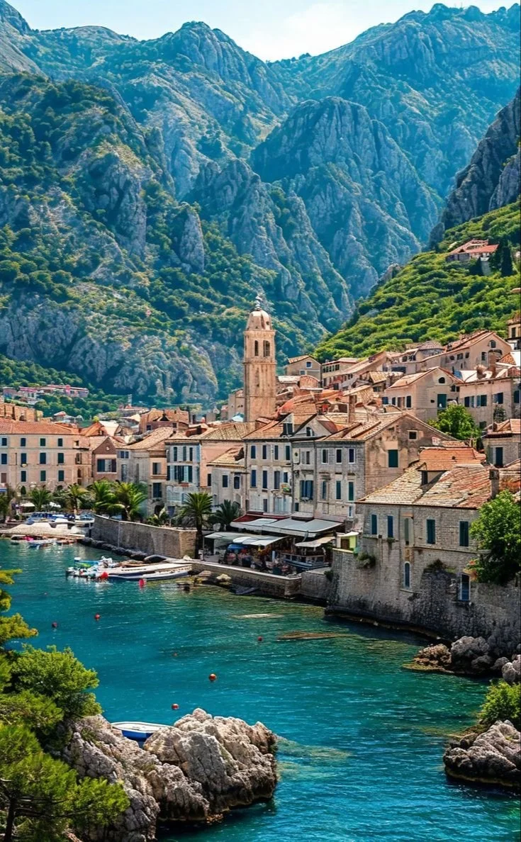 Scenic view of Kotor, Croatia highlighting its stunning architecture and landscapes.